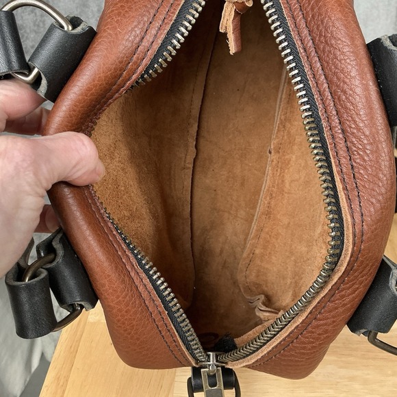 Go Forth Goods Mini Hoffman Crossbody Shoulder Hand Bag Saddle W/ Black Strap - Picture 11 of 16